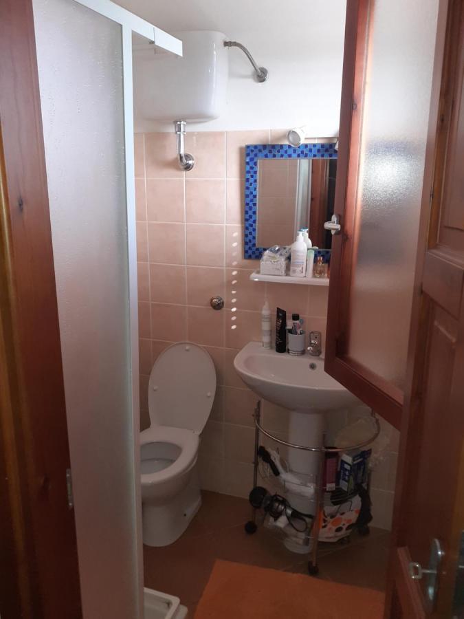 Villa Su Due Livelli Super Accessoriata SantʼAnna Arresi エクステリア 写真