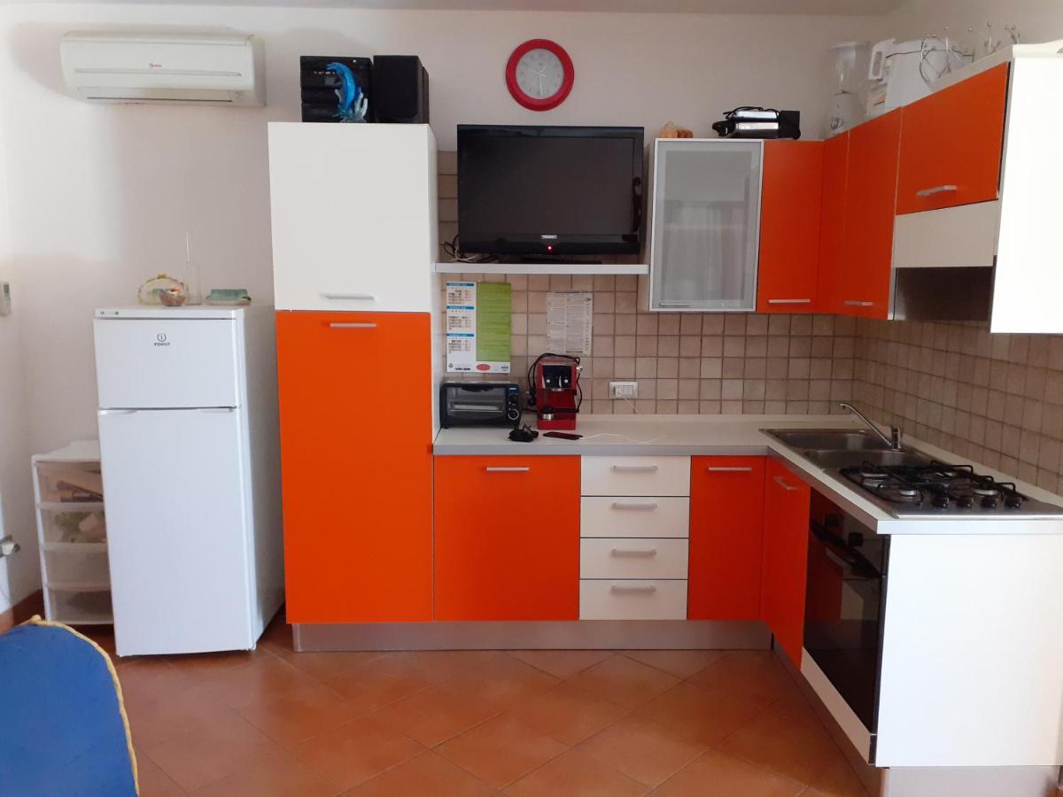 Villa Su Due Livelli Super Accessoriata SantʼAnna Arresi エクステリア 写真